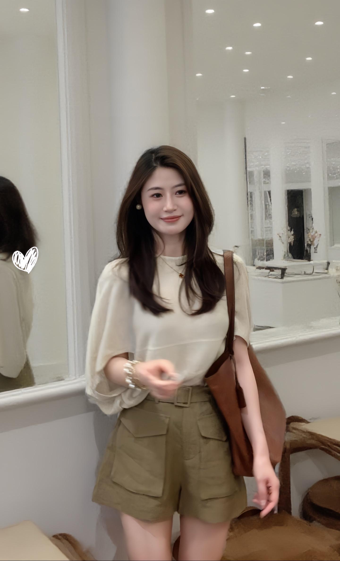 休闲又不失精致的出门穿搭 优雅气质 夏季新款 简约穿搭 小个子显高显瘦穿搭