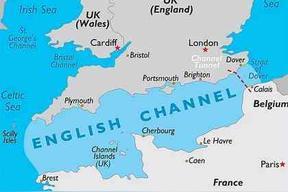 英国船只在英吉利海峡，遭到法国军舰射击，法军连发17枚炮弹。估计这可把当时在船上