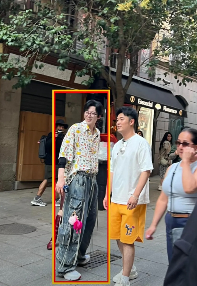 我天、刘宇宁私底下已经长成这样了？！