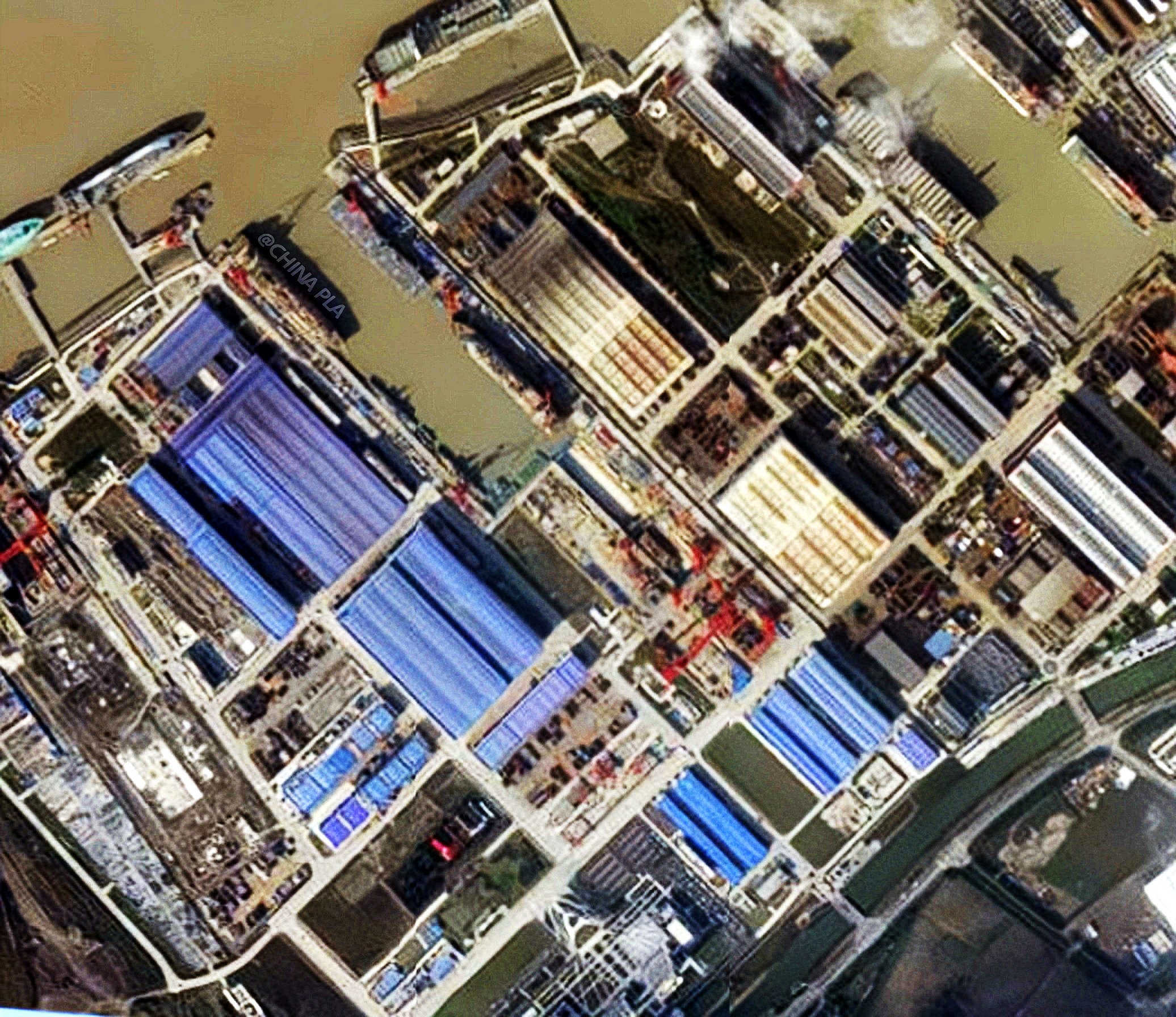 11月10日卫星图，076已经完全画好线了随时准备进行首次试航，可以关注航警通