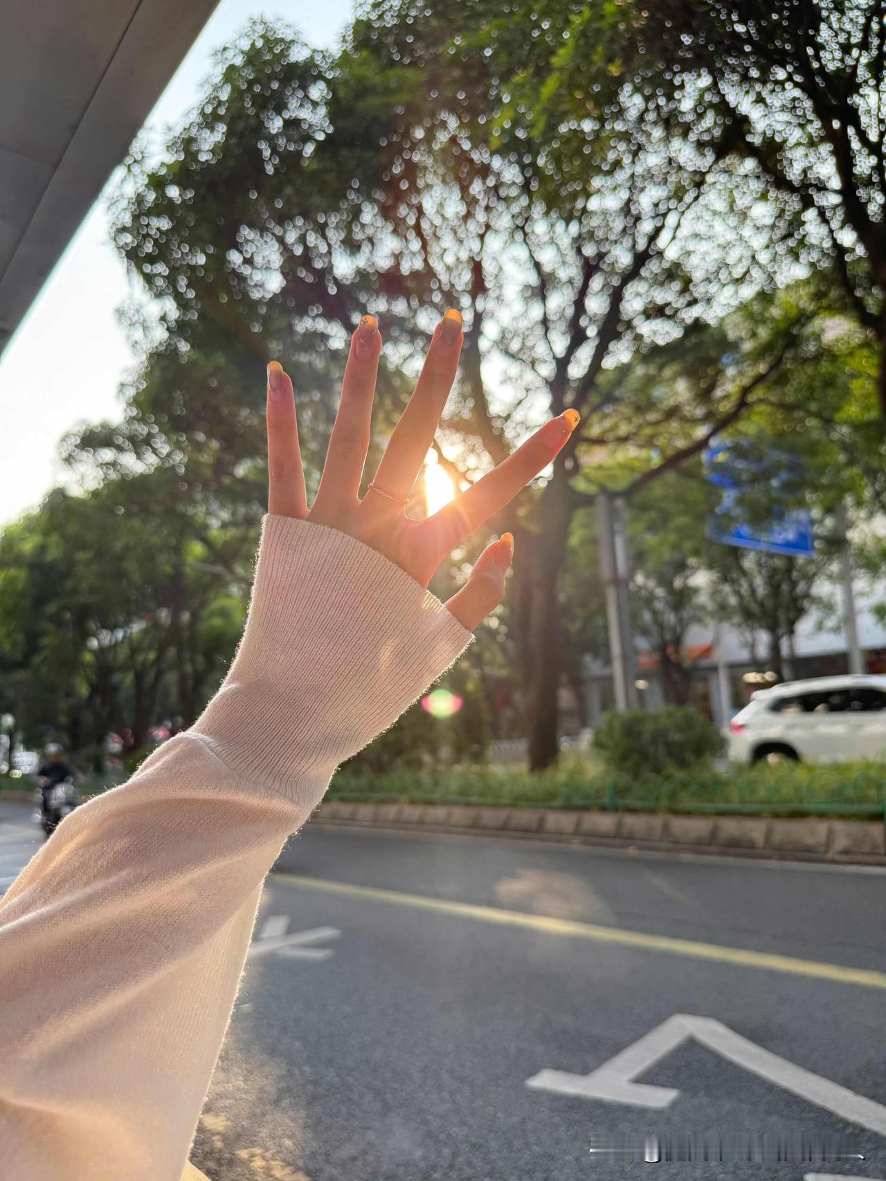 一位医生的话，瞬间被戳中：“最顶级的养生，是一个人住，吃的简单一些，再睡个回