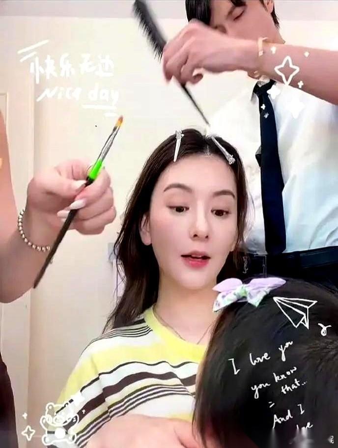 “四大天王生不出儿子”，这句在港圈飘了快三十年的“白龙王预言”，最近又被网友们翻