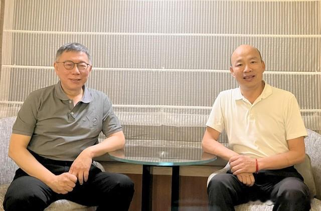 柯文哲拜会韩国瑜送春联，