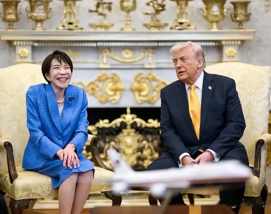 特朗普说她是我的“头号粉丝”！最近日本媒体披露了一则内部消息，特朗普对日本政
