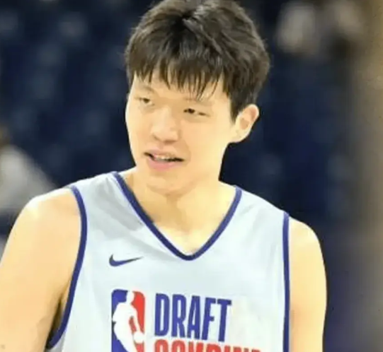 中国新星闪耀NBA试训！杨瀚森三分蜕变+正负值断档领先，首轮末逆袭在望？