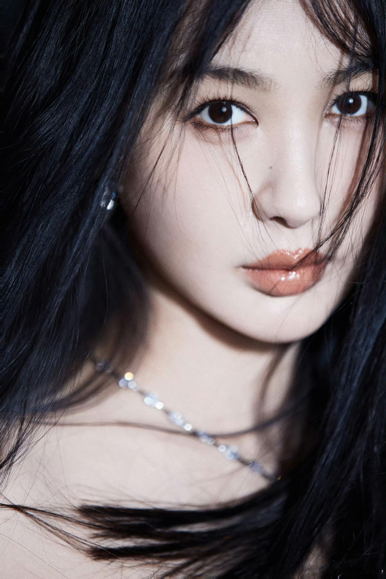 冬日生活打卡季美女明星穿搭写真