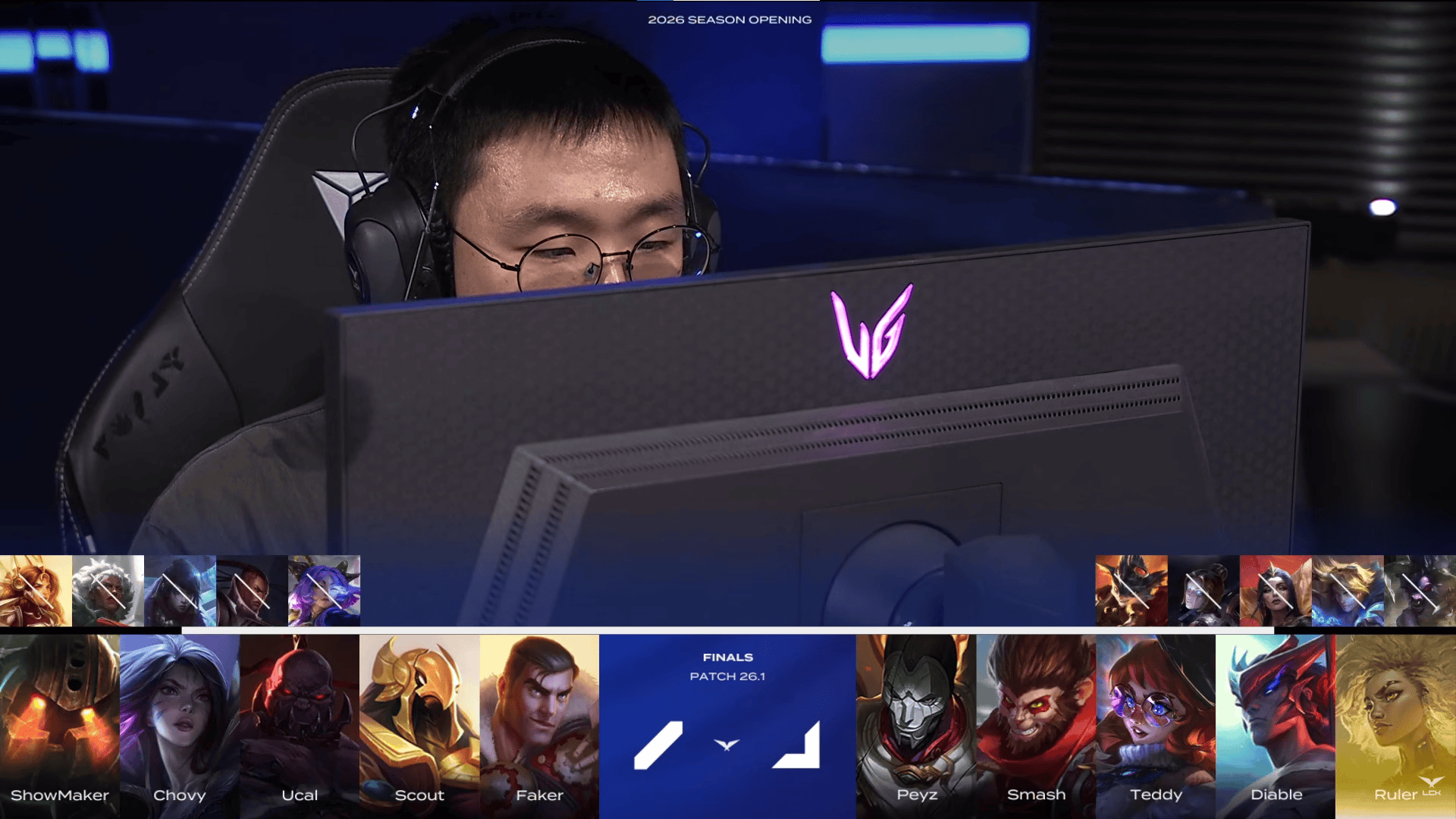 中单队 1-0 上单队: Chovy15杀卡莎全场carry, 中单队逆转胜