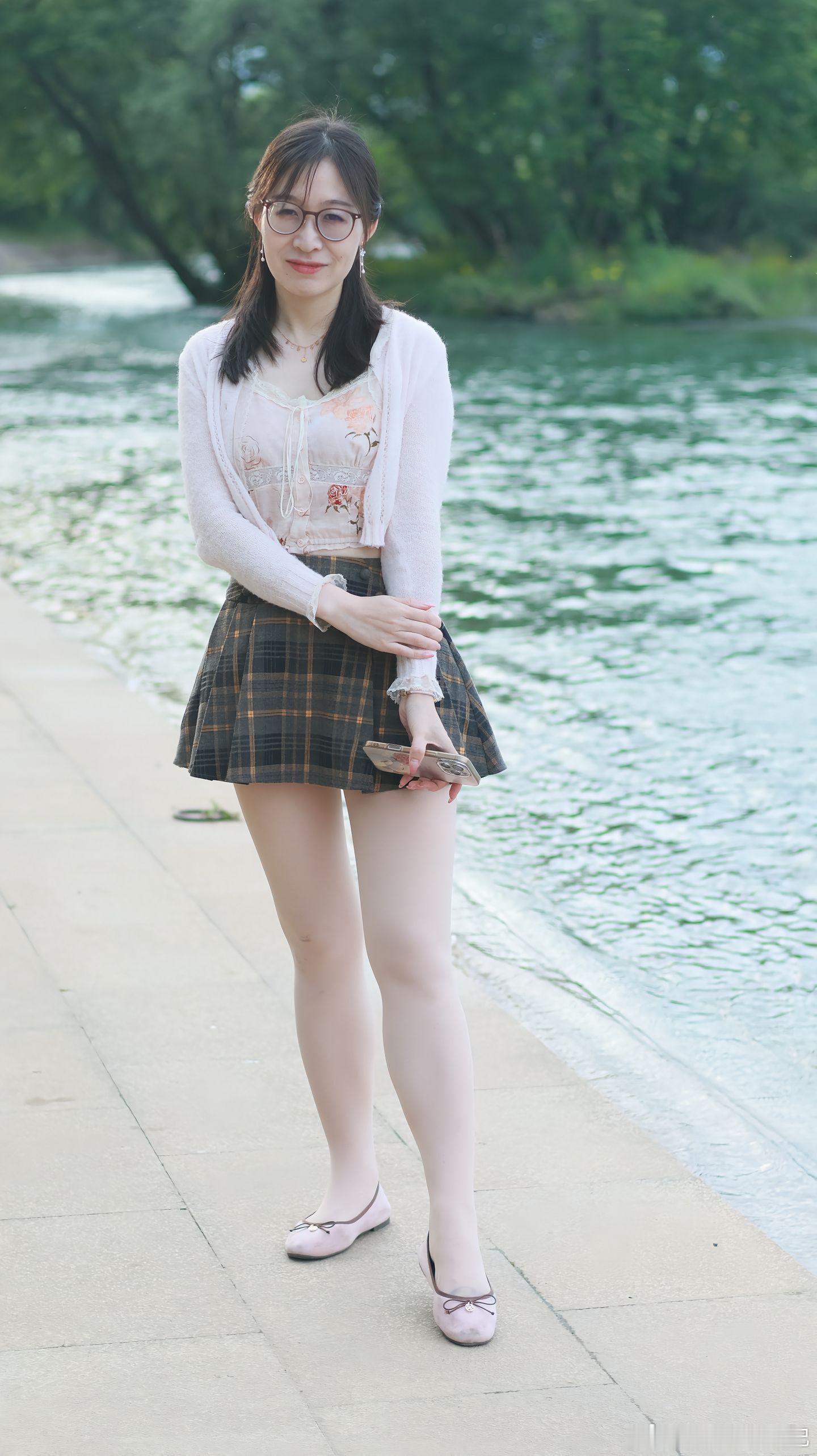 轻熟女神范儿时光未老美女