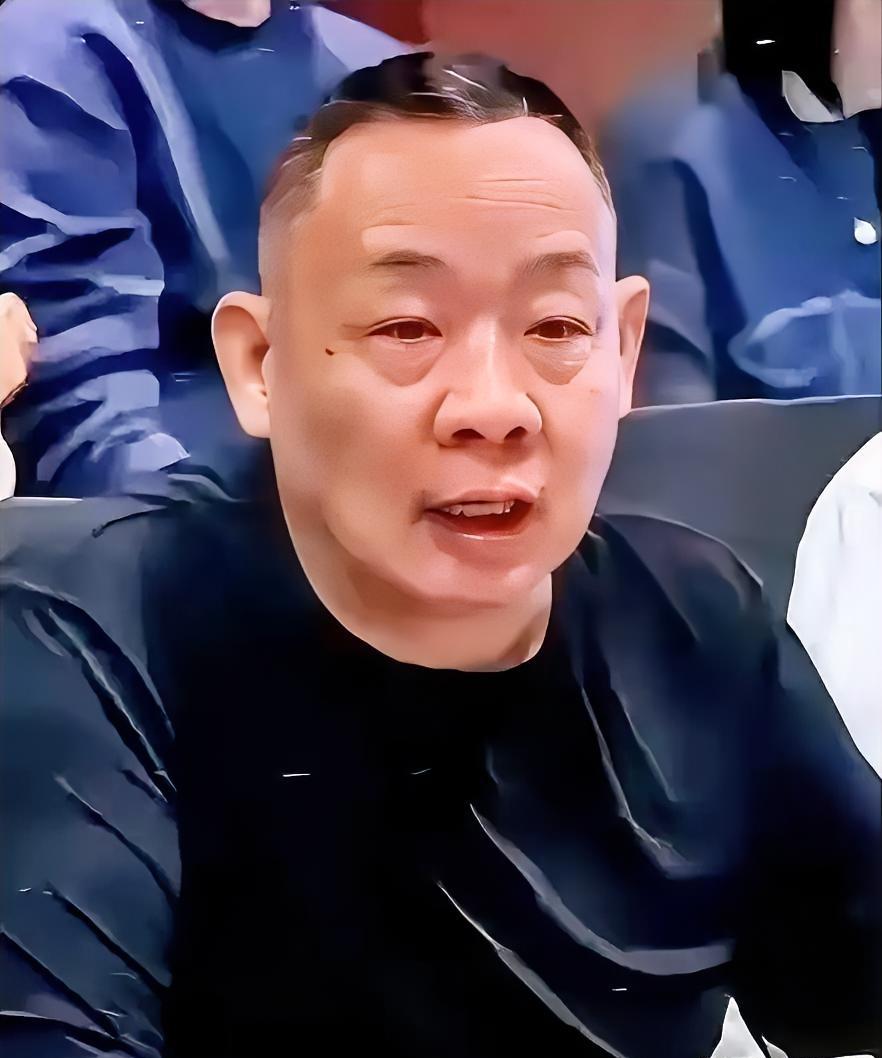 涨租2000万那天，于东来没还价。房东以为他至少会哭穷、会拖、会求情。都没有。第