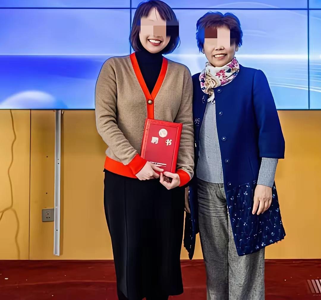 她睡了副院长还能保住工作？背后真相太戳心！全网都在骂她私生活混乱，可医院一声