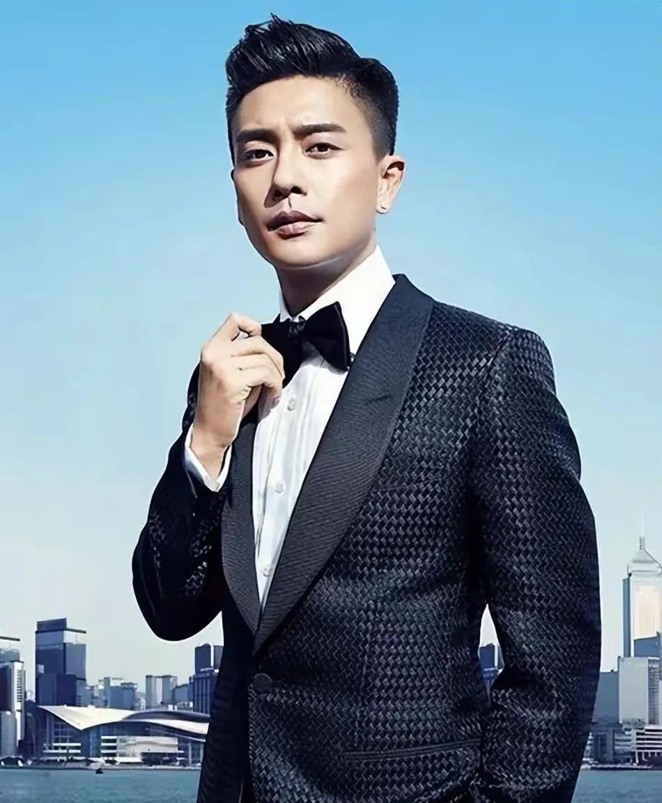 黄宗泽说，我可以没有下一代，没有自己的孩子。所以在死前，我会把所有的钱花完。