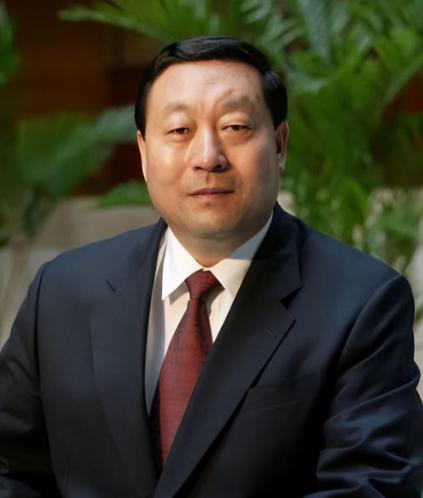 欧美至今没明白，中国科技大爆发为何这么多？原因就在电力上深夜的贵州大数据中心