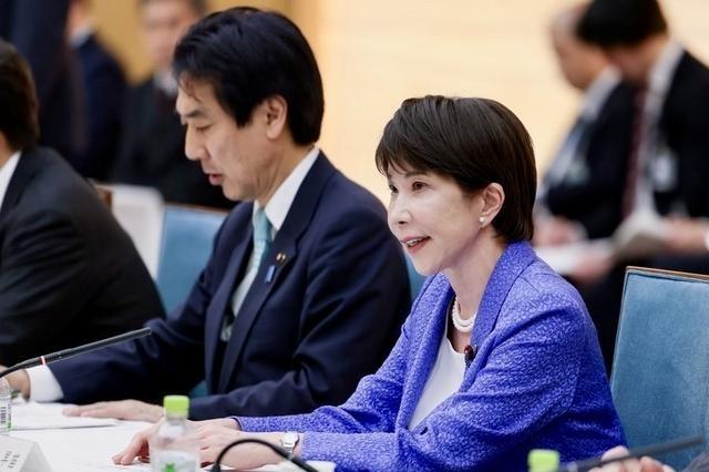 日本彻底服软？继续访华，派重量级代表团。当地时间10月1日，日本方面透露：日