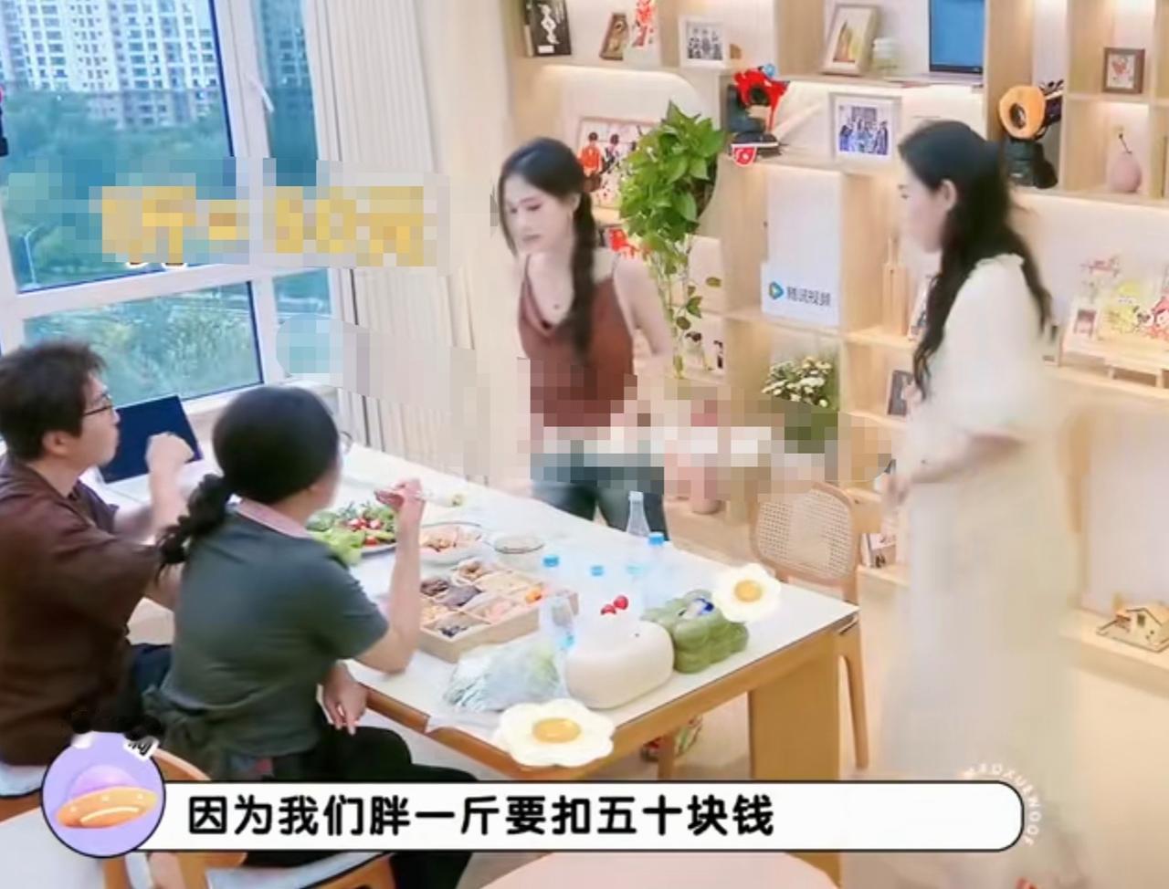 看完李一桐聊北舞经历，才真正懂舞蹈生的苦，到底有多压抑、多极致。她坦言，自