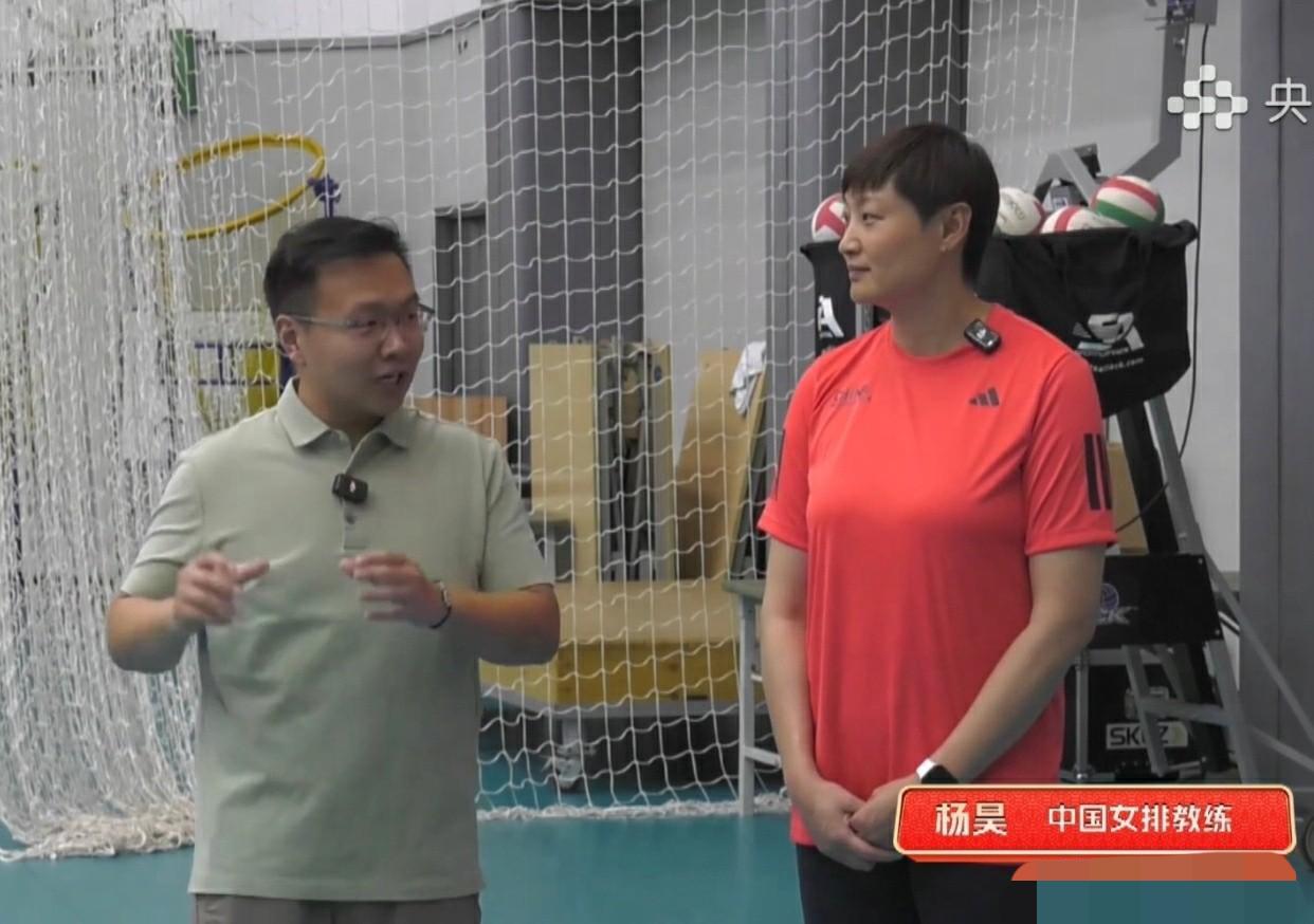 女排杨昊离婚这事挺让人意外的。她家庭条件优渥，和富商恋爱9年才步入婚姻，却最终离