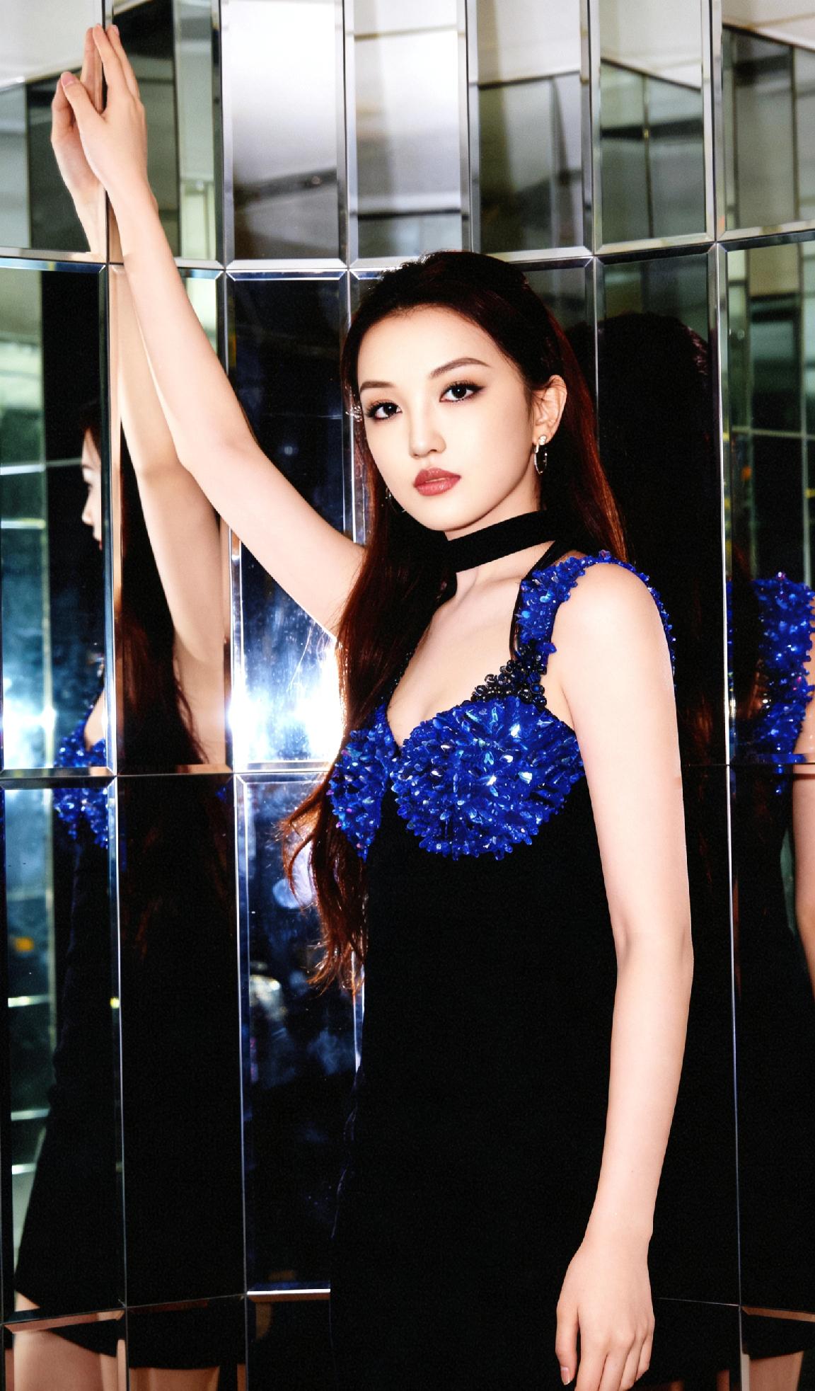 有人能认出这是谁吗？