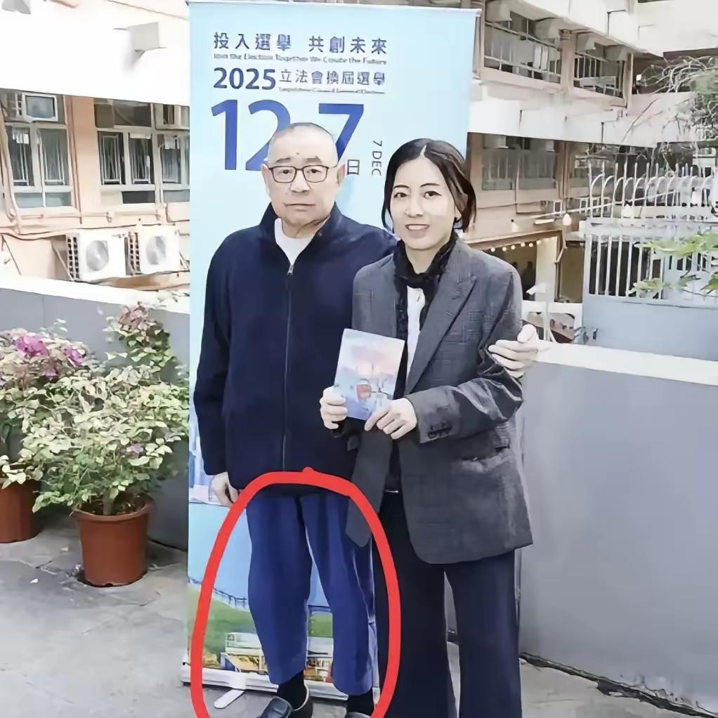 换肾8年还遭排异，看着都揪心！刘銮雄高烧40度、尿血不止，即便坐拥亿万家财，也换