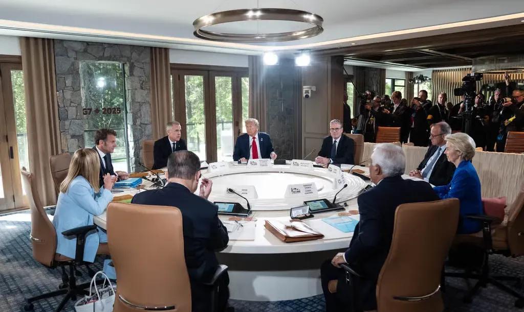 冯德莱恩发飙，在G7峰会上带节奏，给中国一个下马威！昨晚，外媒报道:“G7寻求关