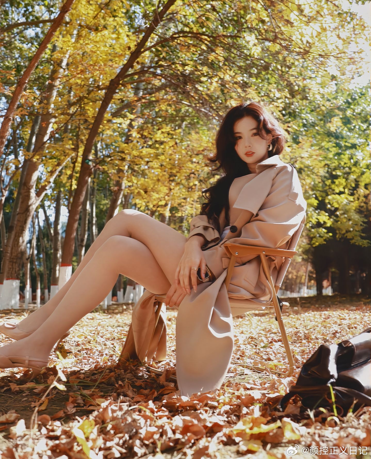 街拍金色传说美女