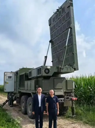 泰国买了中国反炮兵雷达，赶紧运回国，正好用上。泰国这回是真急了，前脚跟柬埔寨在