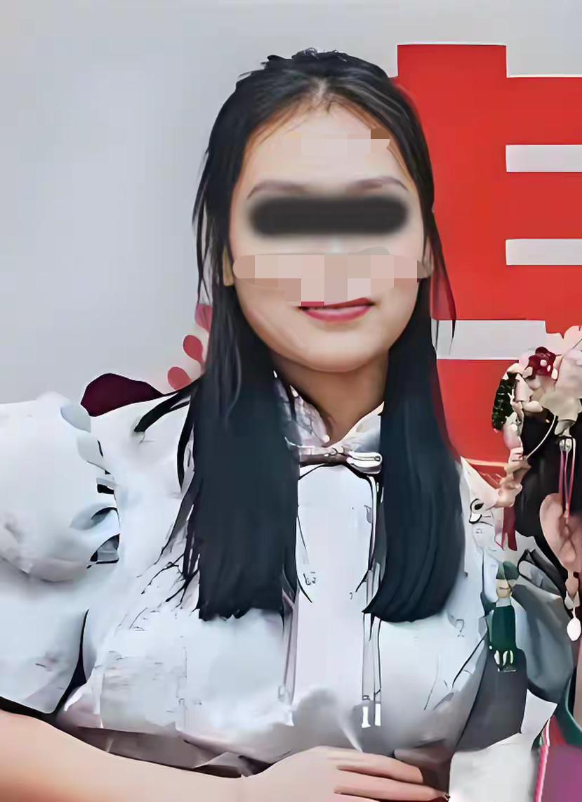 金毛被判后，白三姐了下场惨了整个事件的导火索也是因为金毛的小三白某引