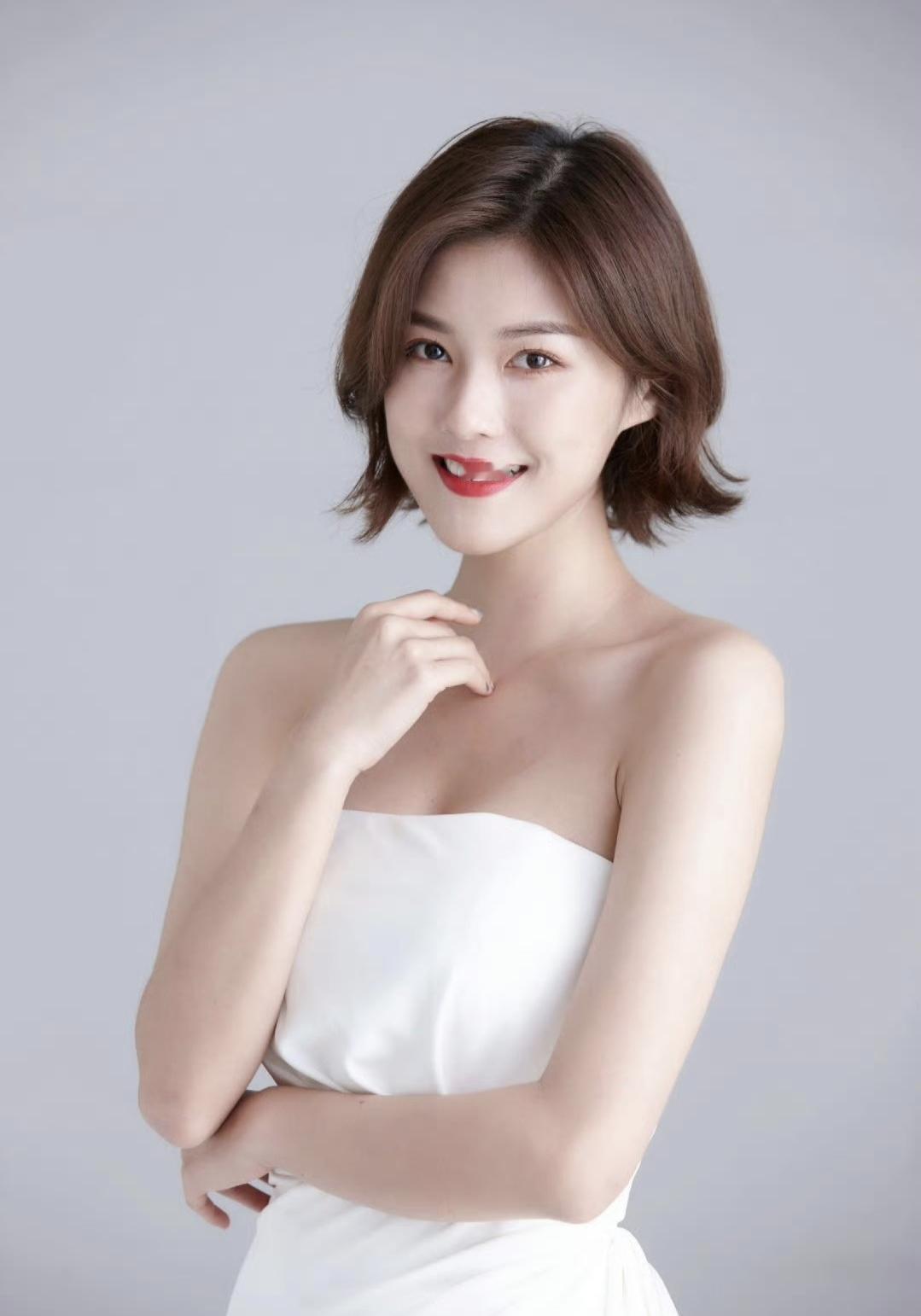 努力是一种态度，一种对生活的热爱，对梦想的执着追求。