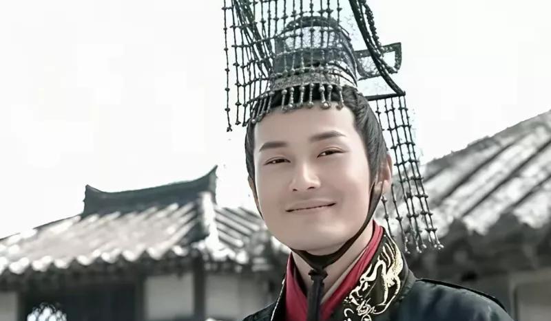 汉宫深院里，藏着多少见不得光的秘密？公元前108年那夜，椒房殿的空气都要凝固了。
