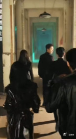 长剧搞PPT转场短剧卷神级运镜短剧的运镜真的杀疯了！当长剧还在用生硬的转场时，