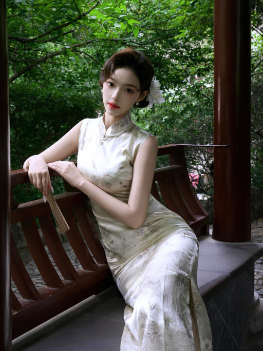 满园春色美如霞