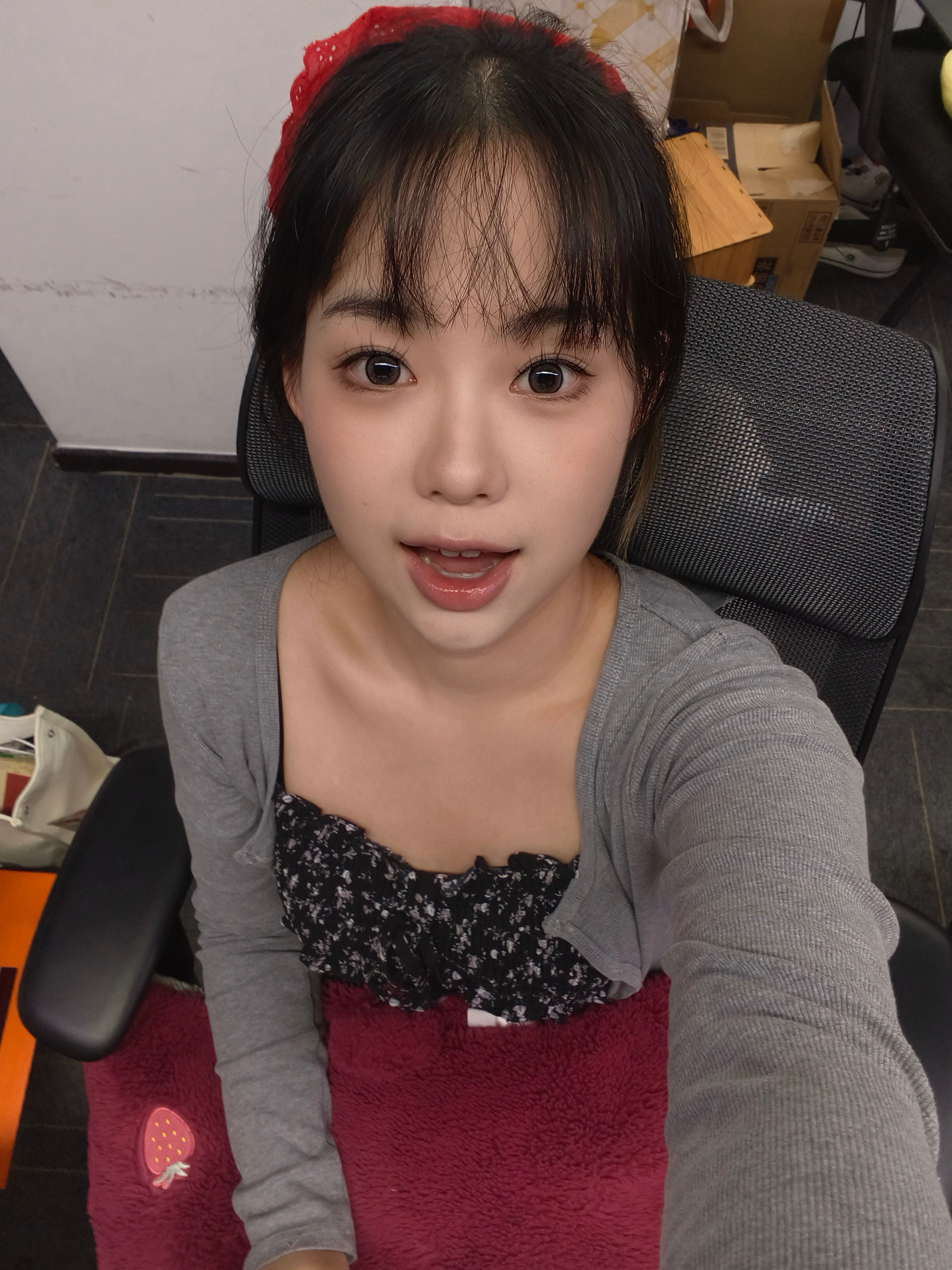 再有一天就周末了想想就开心[doge]​​​