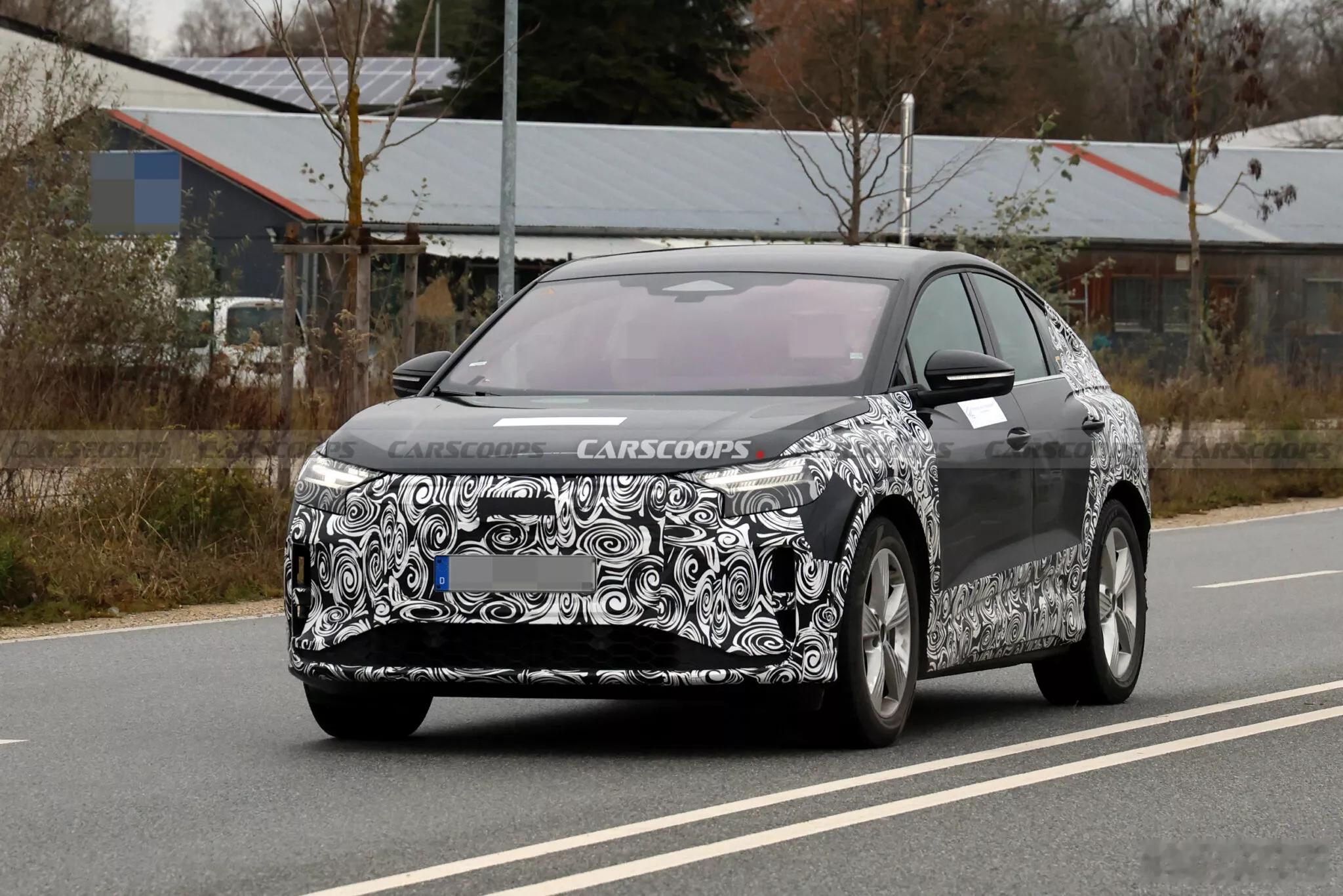 名车志谍照全新一体式曲面屏设计，奥迪Q4e-tron中期改款测试曝光。·