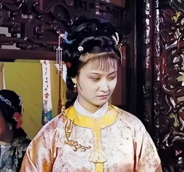 87版《红楼梦》剧组，有人挤破头想进，她却中途退场，撕掉了“迎春”的标签。她叫