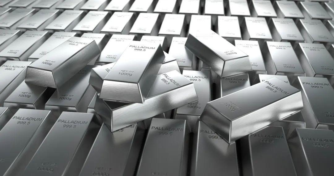 【品牌首饰铂金报价突破800元】近日，铂金再次成为市场上最受关注的资产之一，铂金