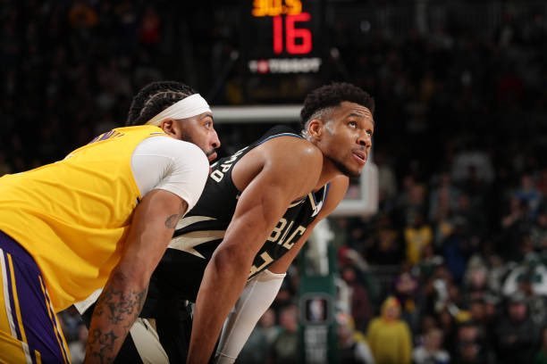 BrettSiegel：勇士在交易截止日前的宏伟计划，可能是先引进维金斯，再将