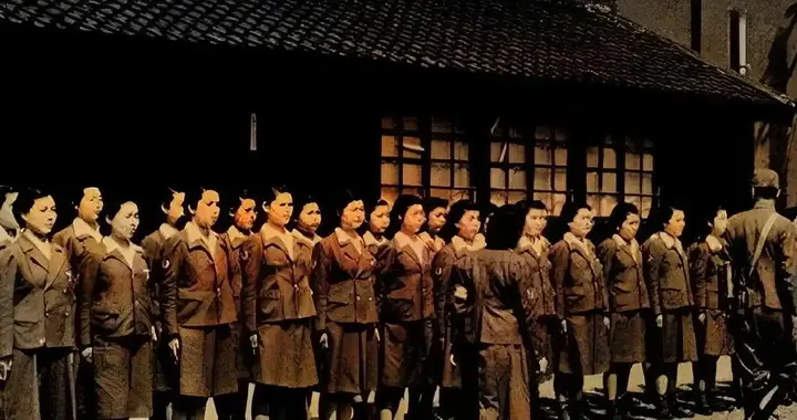 日本女性如何成为战争机器？从烈女到杀人助推器的蜕变