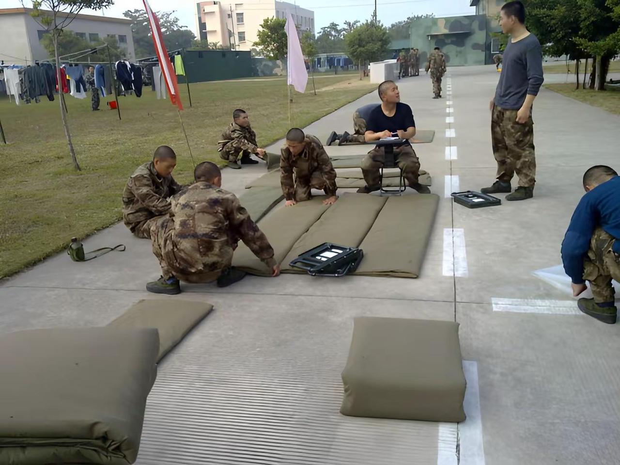 一晃十六年过去了军旅生活时刻准备着@人民空军
