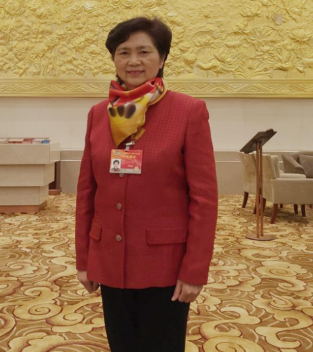2020年，当年提出武汉“封城”举措的李兰娟院士，为国家立下了卓越功勋，可谁都