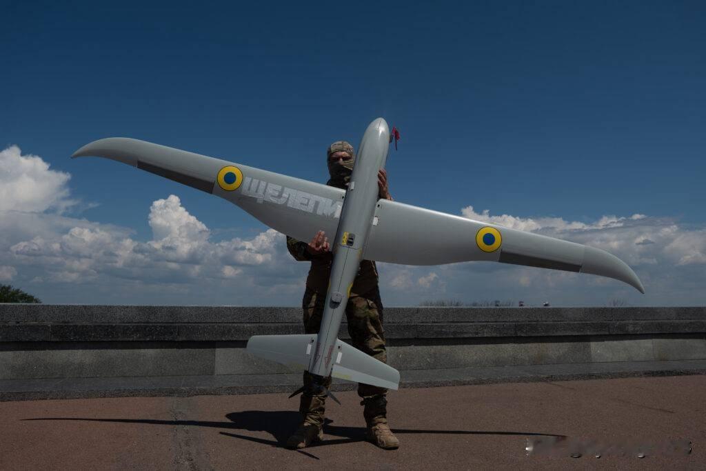 ✈️🇺🇦乌克兰国防部情报总局和安全局接收了“鲨鱼-M”和“RAM-2X”无