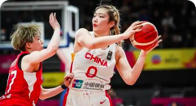 李梦有伤没进国家队，我不惊讶，李梦长期脱队训练，我也不惊讶，我惊讶的反而是主