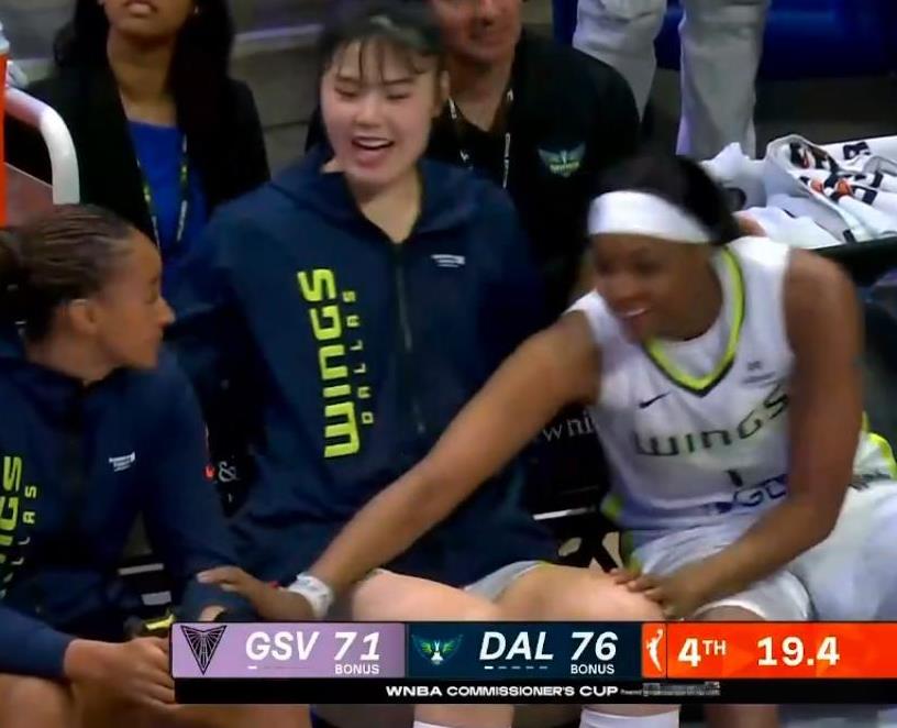 #WNBA#关注李月汝的看这里！李月汝今天在飞翼队首秀，场场败的飞翼队难得在自