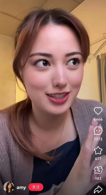 老美封杀TikTok，挡不住美国人对华好感！不少人尤其美女涌入“小红书”，与中国