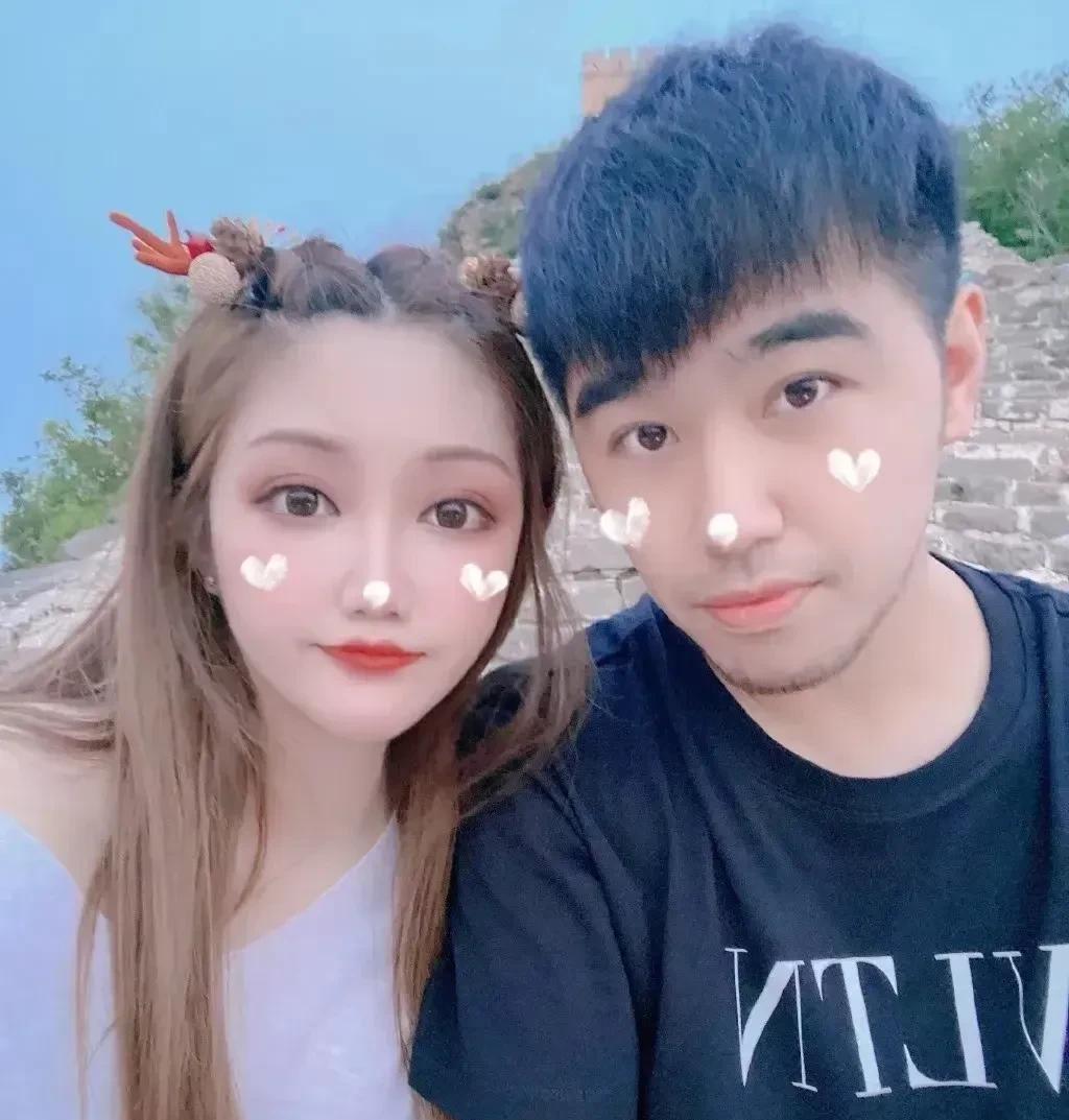 方博最厉害，不过他技术瘸腿。牛的技术是超一流水平，瘸腿的地方只是顶级水平。他退