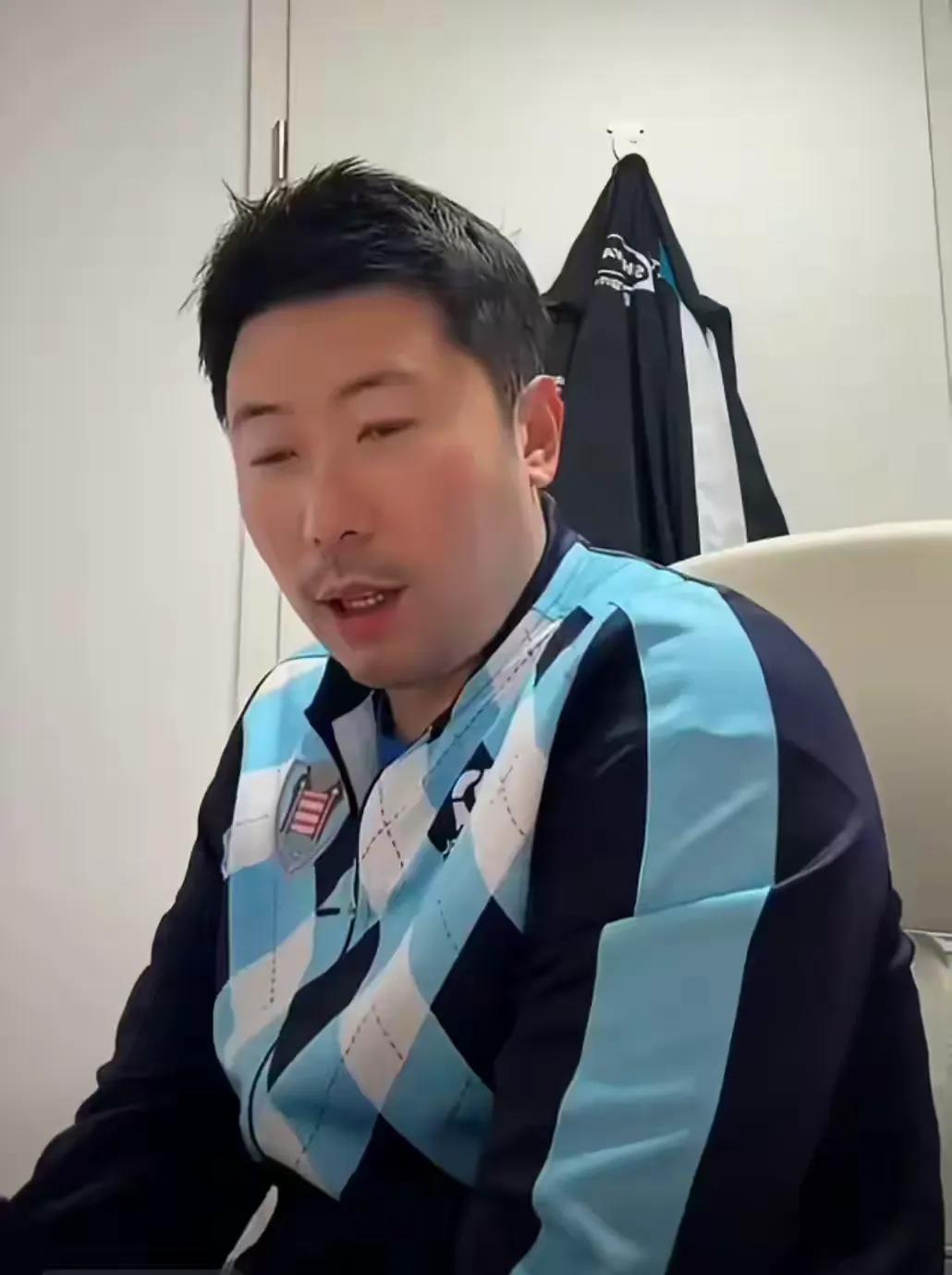 【雷洋心疼韩莹，43岁连续鏖战，身体负担很重】雷洋不只是韩莹的顾问，更是她丈夫，