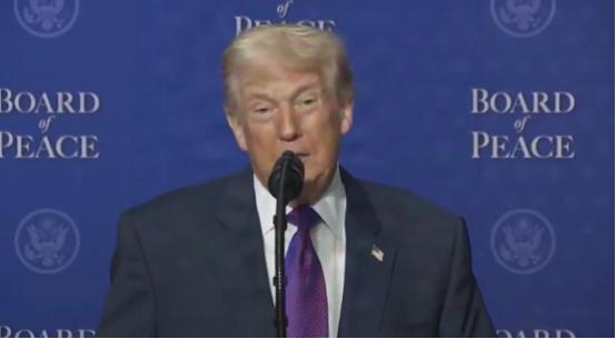 特朗普谈4月份访华：“我4月份要去中国。我说，必须给我安排一场中国历史上最盛大的