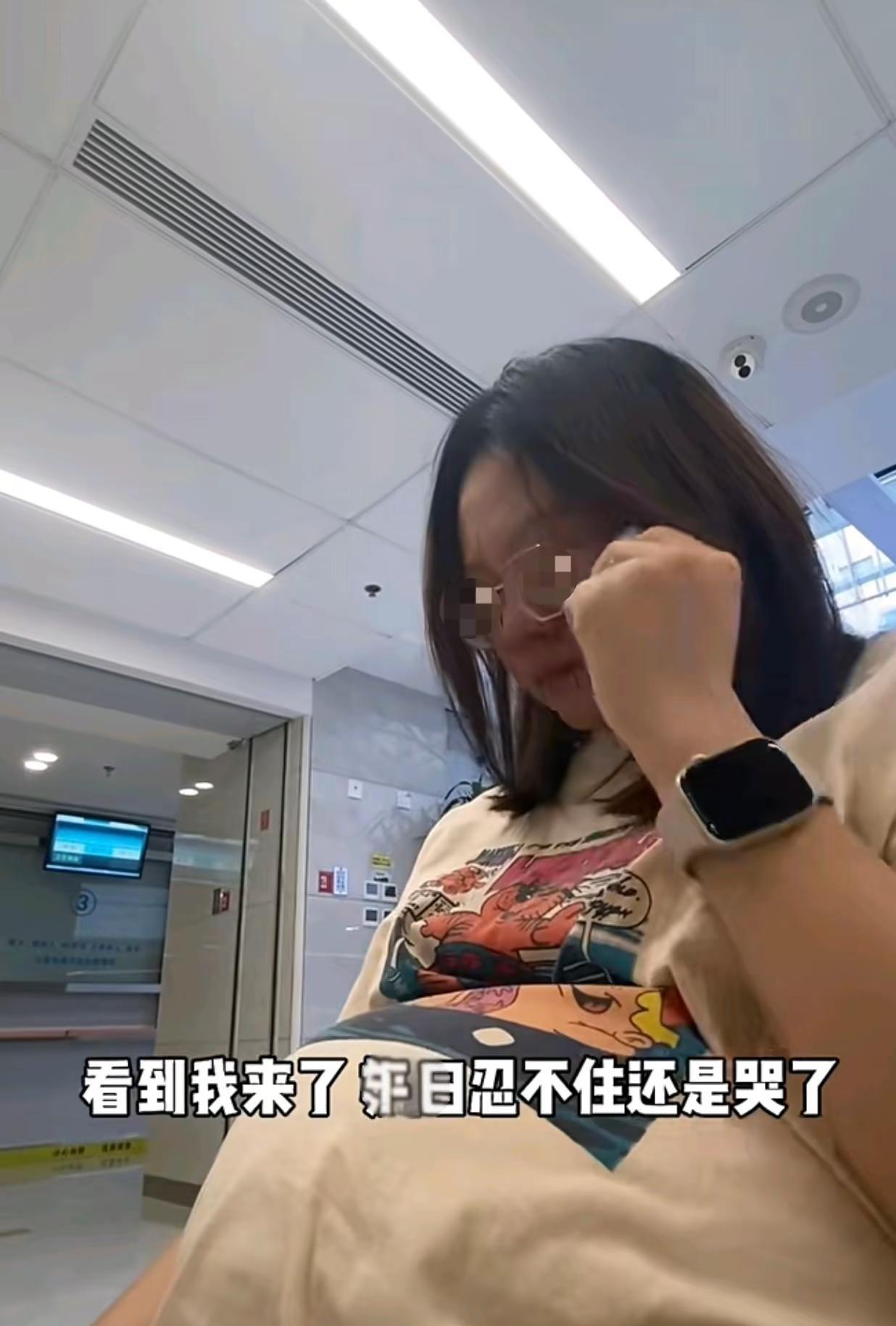 妯娌怀孕了，前些日子产检孩子有问题，好像缺了一只脚，留不留这孩子，两口子争吵不休