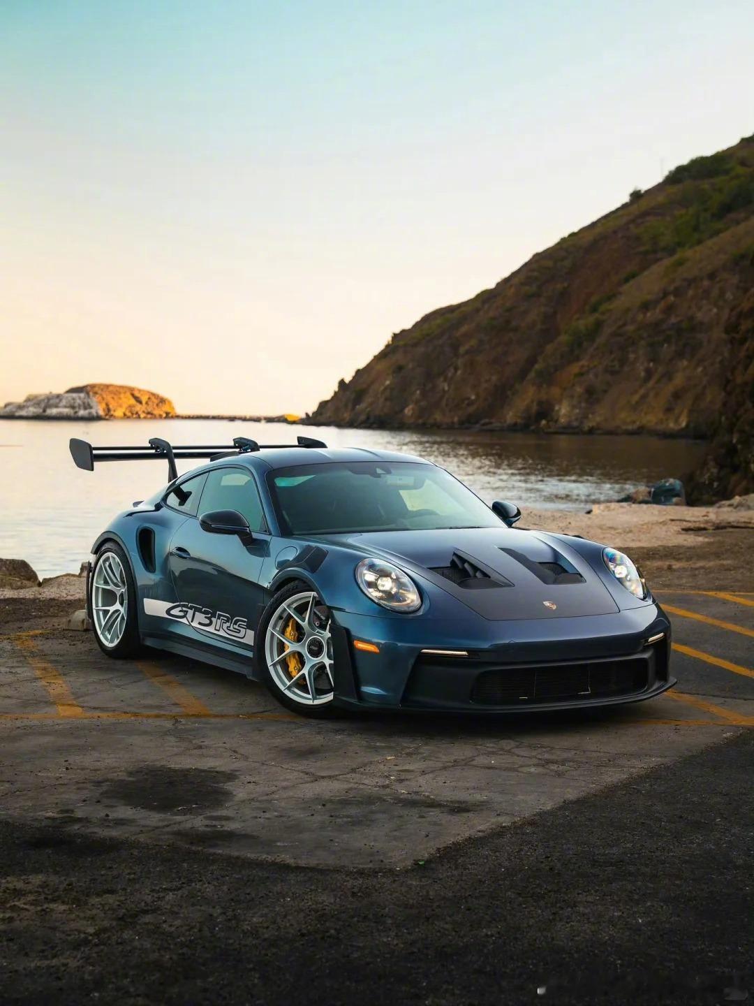 Porsche911GT3RS，蓝黑配色很好品​​​