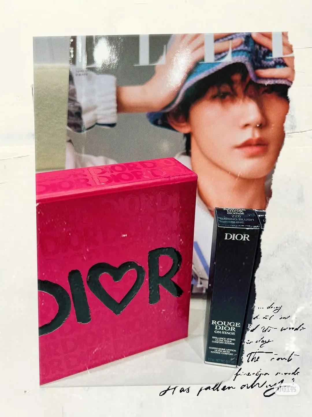 Dior这次新品专门出了一个226色号，226是邓为的生日​​​