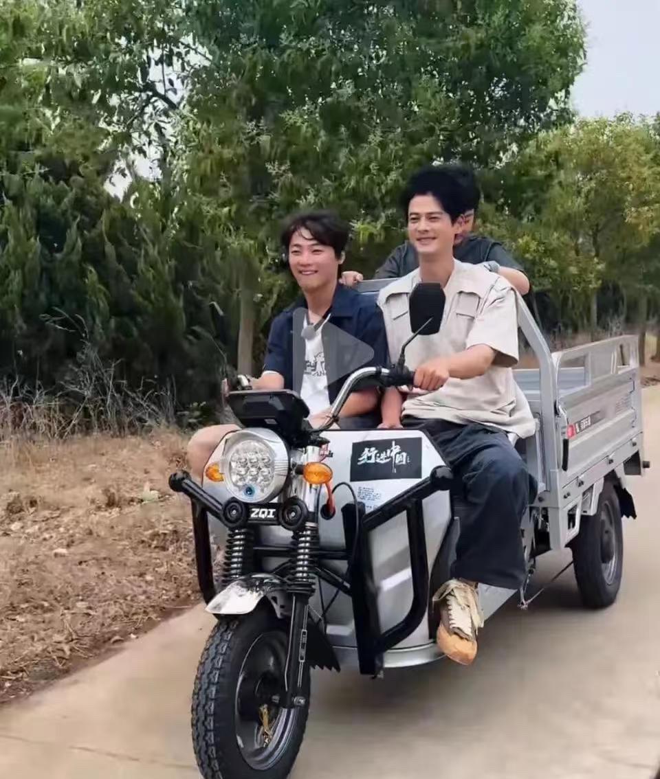 现在最会过日子的明星，绝对非郭品超莫属！不是忙着走红毯拍大片，也不是在豪华游艇