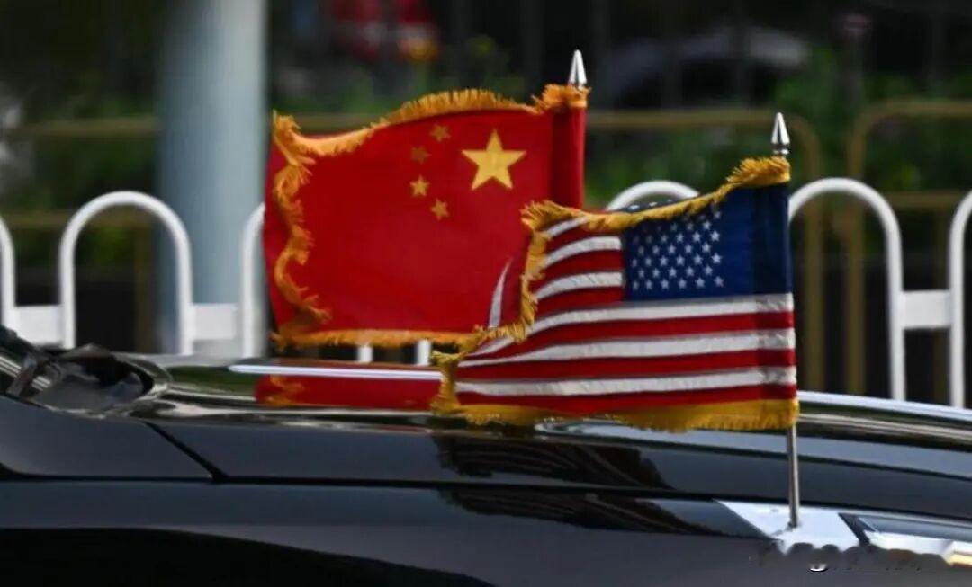 中美真是越来越“像”了！————中产自诩的阿福感慨：隔着一个太平洋，我们