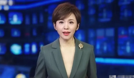 2020年，被称为“最美国脸”的主持人欧阳夏丹，毫无征兆地离开了央视，这让大家都